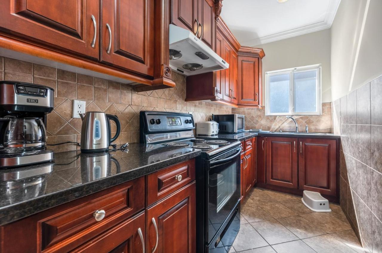 Share Home 1Bd Suite In Coquitlam Exteriér fotografie